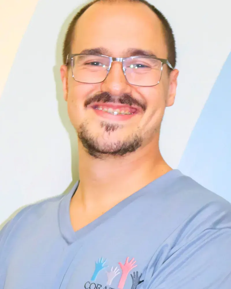 Foto de Júlio César Villar, Pedagogo e Psicopedagogo na Clínica Coraticum